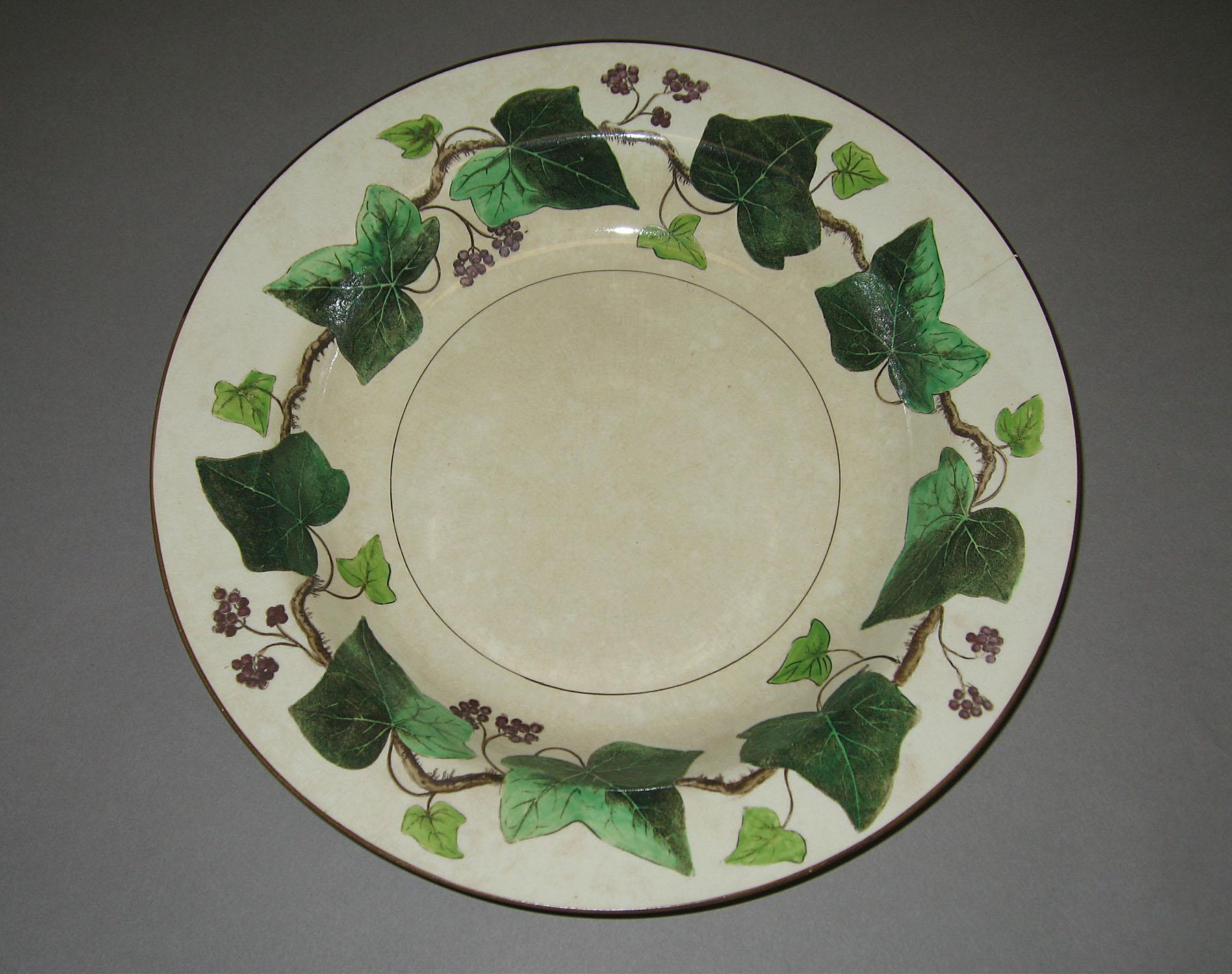 2000.0057.043.083 Soup plate