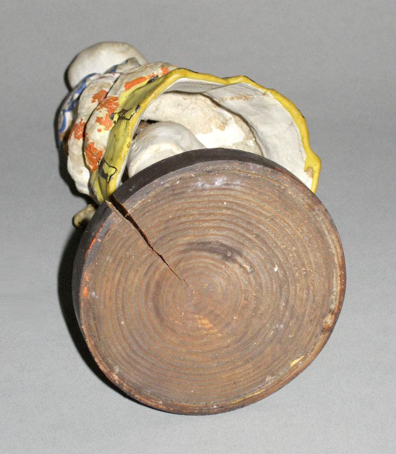 2000.0057.050 Figure (Amelia Jenks Bloomer) underside