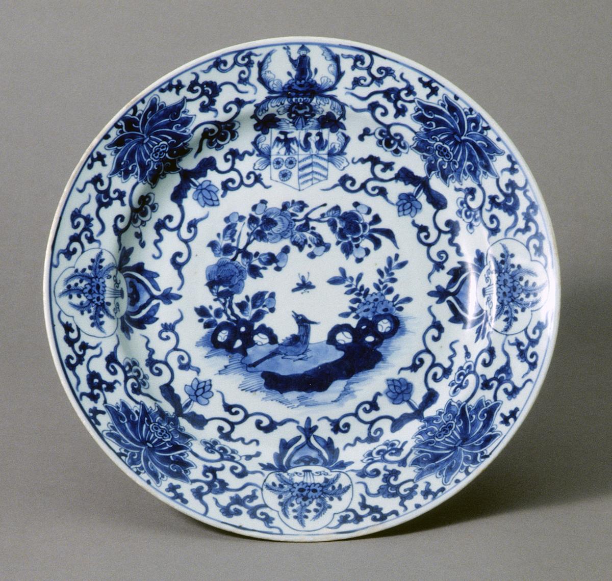 2000.0061.004 Dish