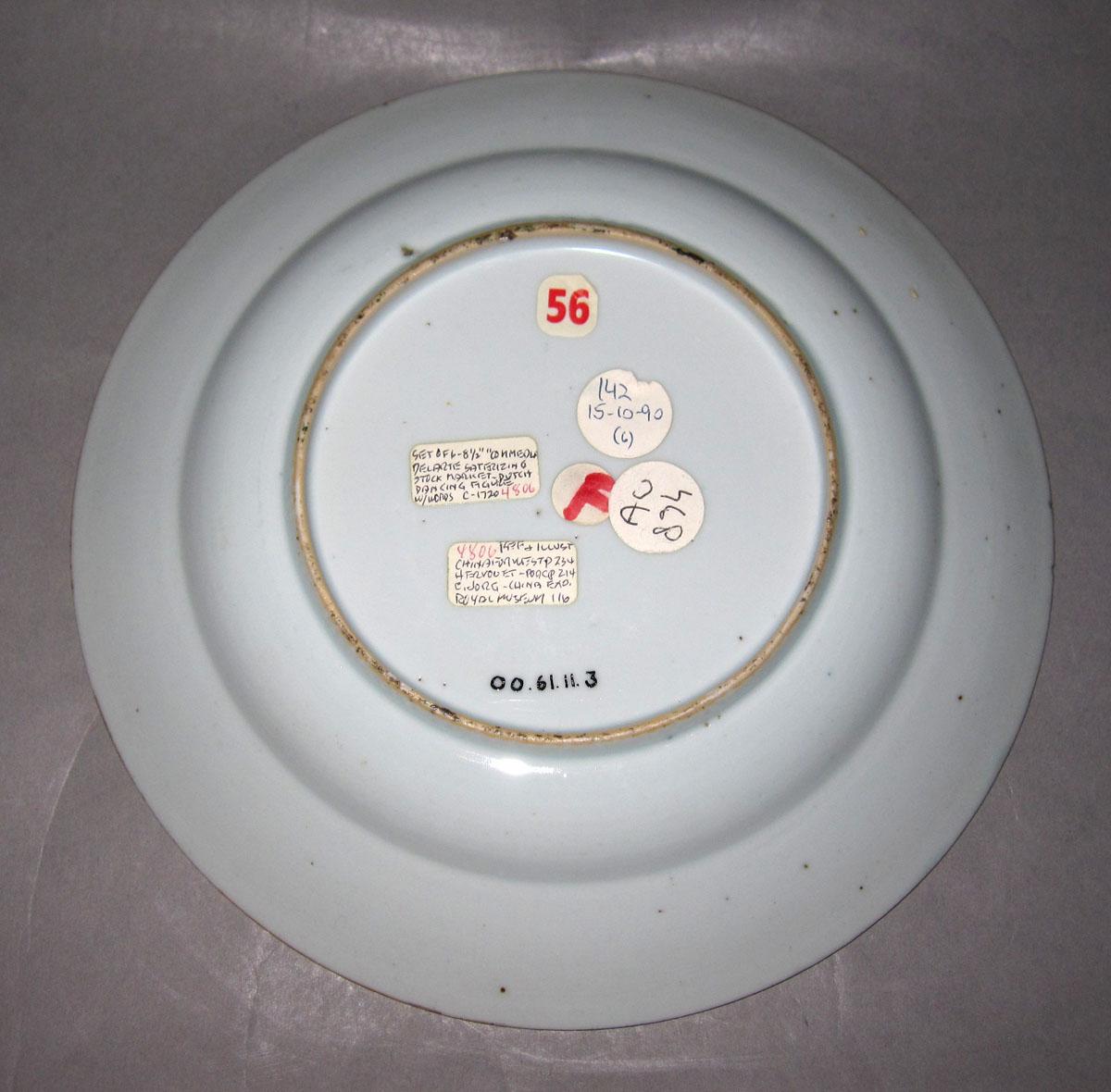 2000.0061.011.003 Porcelain plate underside
