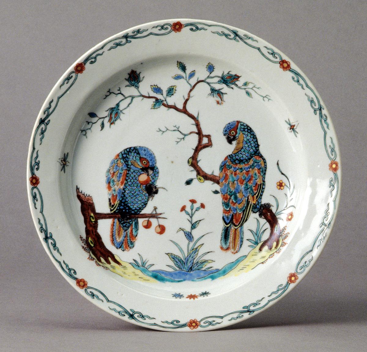 2000.0061.015 Plate