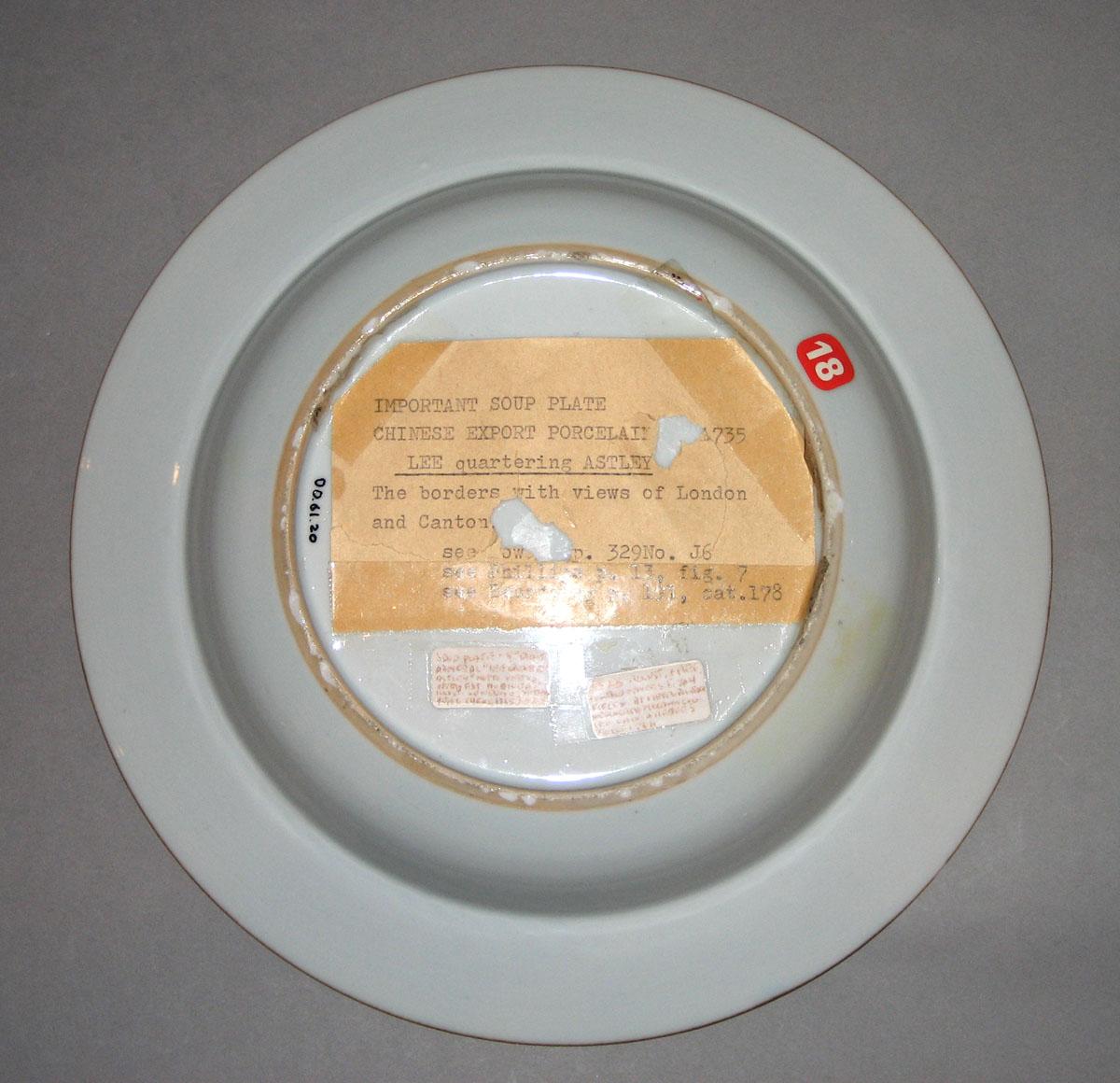 2000.0061.020 Porcelain soup plate underside
