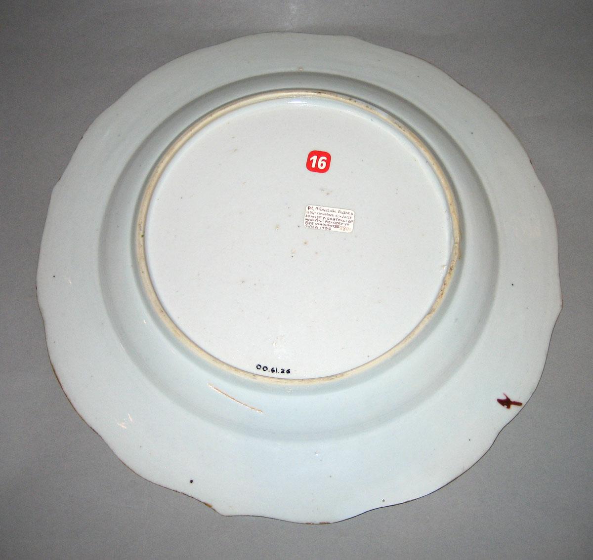 2000.0061.026 Porcelain plate underside