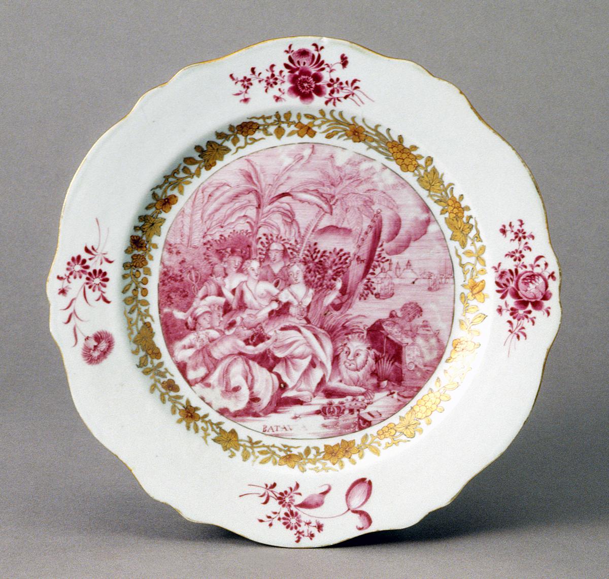 2000.0061.033 Porcelain plate