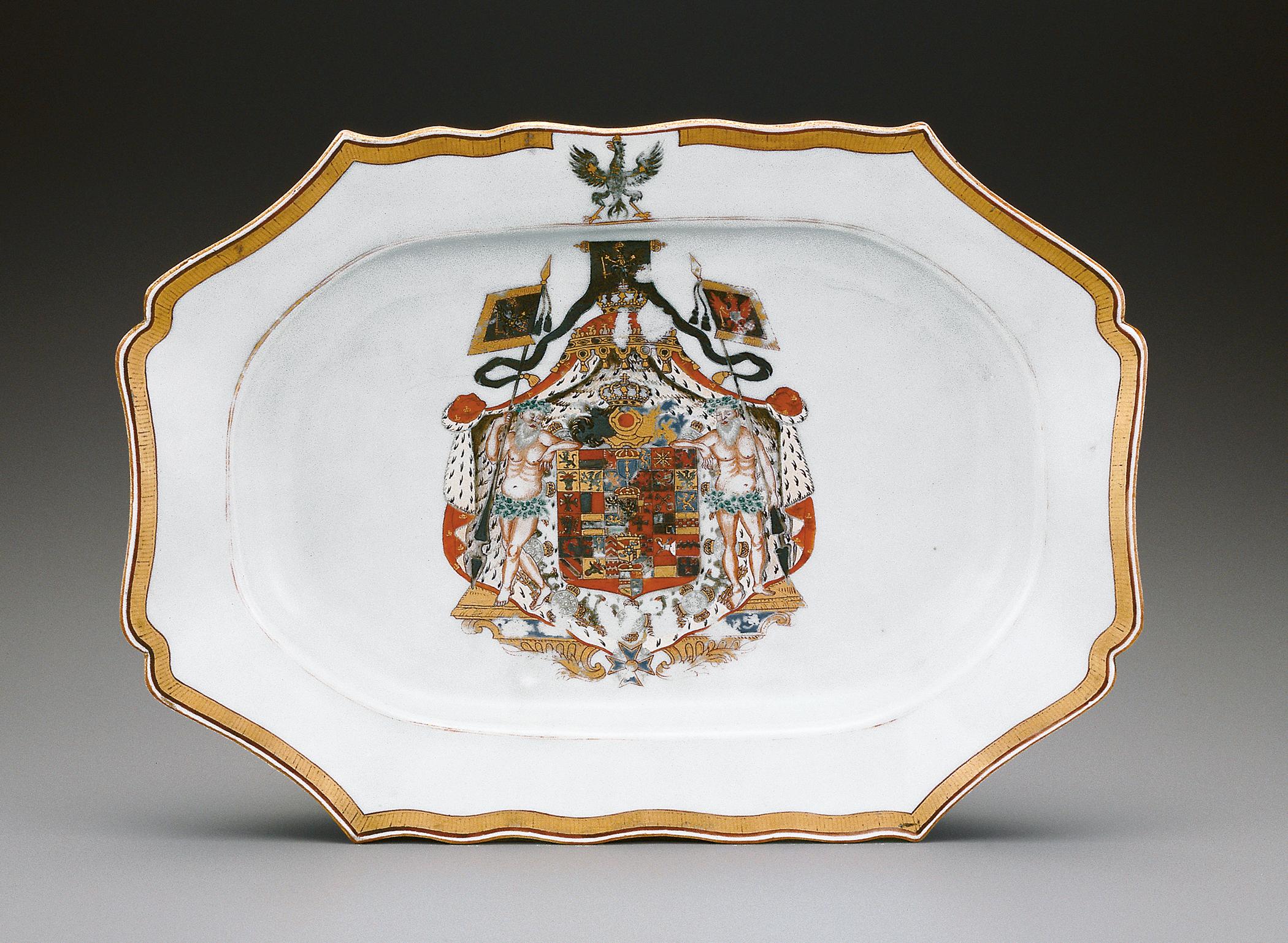 2000.0061.038 Tureen Stand