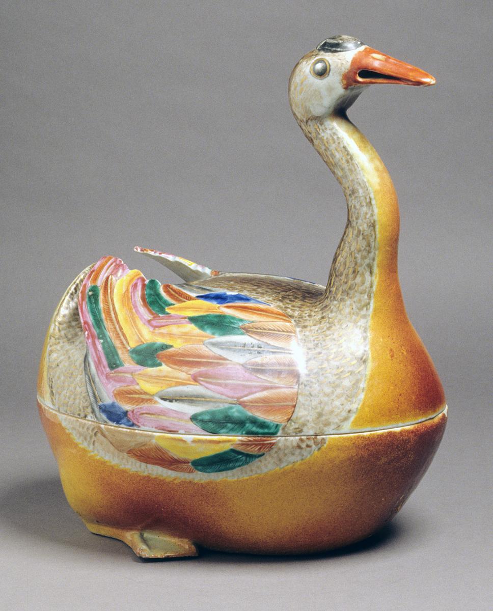 2000.0061.039 A, B Tureen