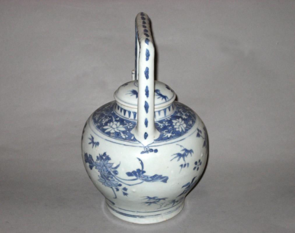 2000.0061.049 Teapot or wine pot