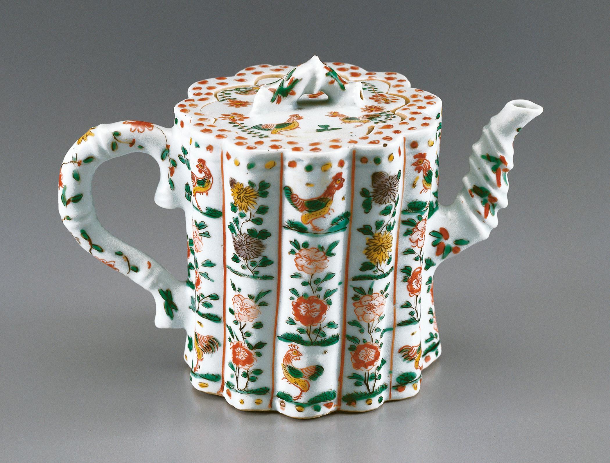 2000.0061.052 A, B Teapot