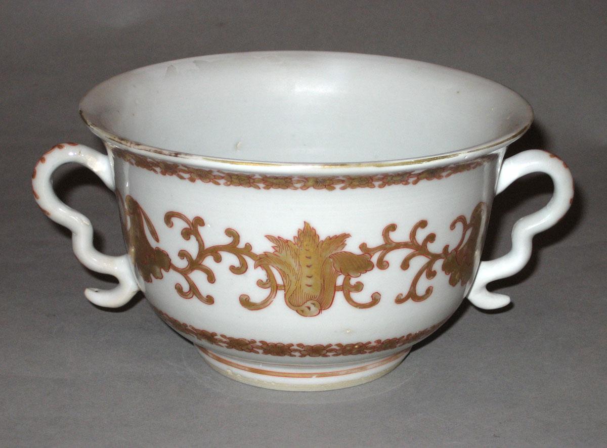 2000.0061.059 A Porcelain sugar bowl