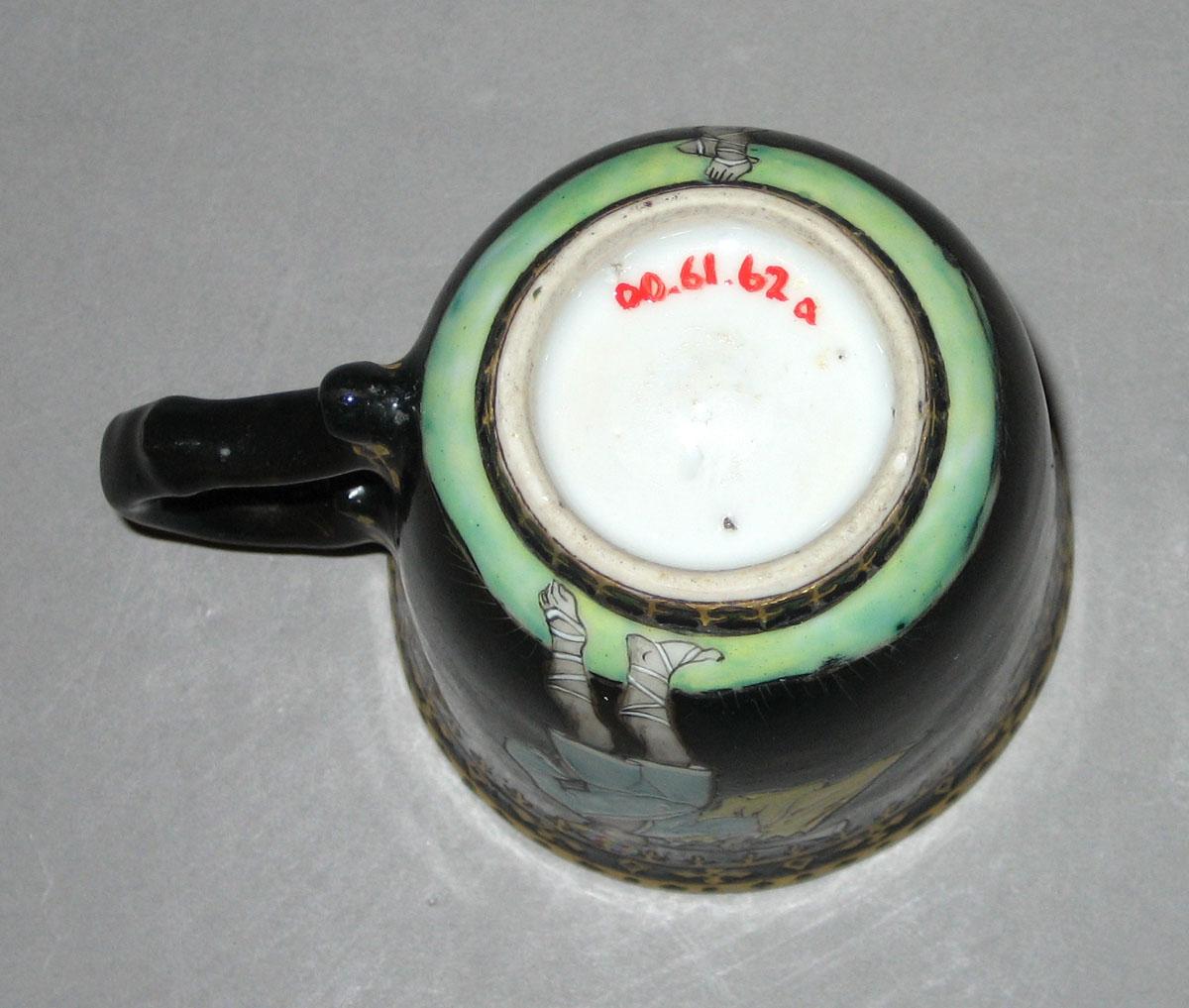 2000.0061.062 A Porcelain coffee cup underside