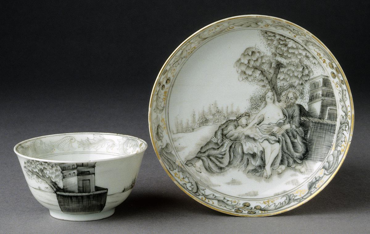 2000.0061.064 A, B Teabowl and Saucer