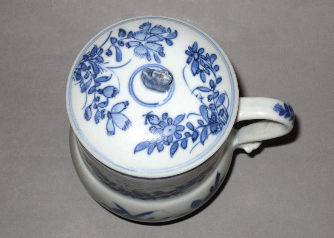 2000.0061.068 Mug upper
