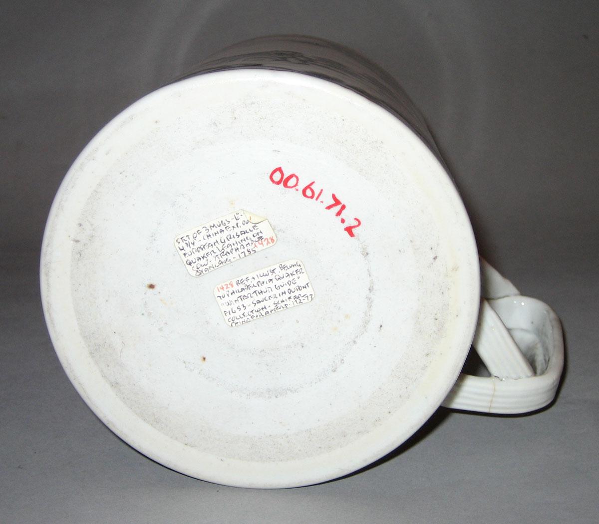 2000.0061.071.002 Porcelain mug underside