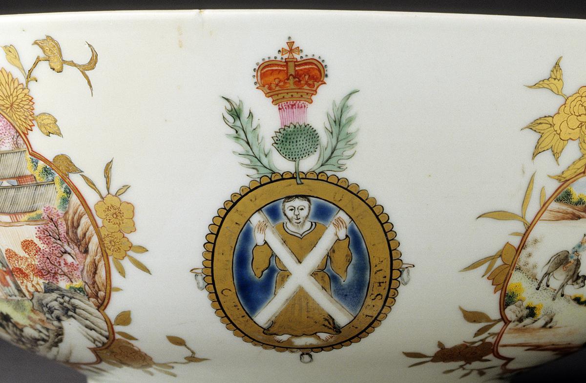 2000.0061.072 Bowl, Detail