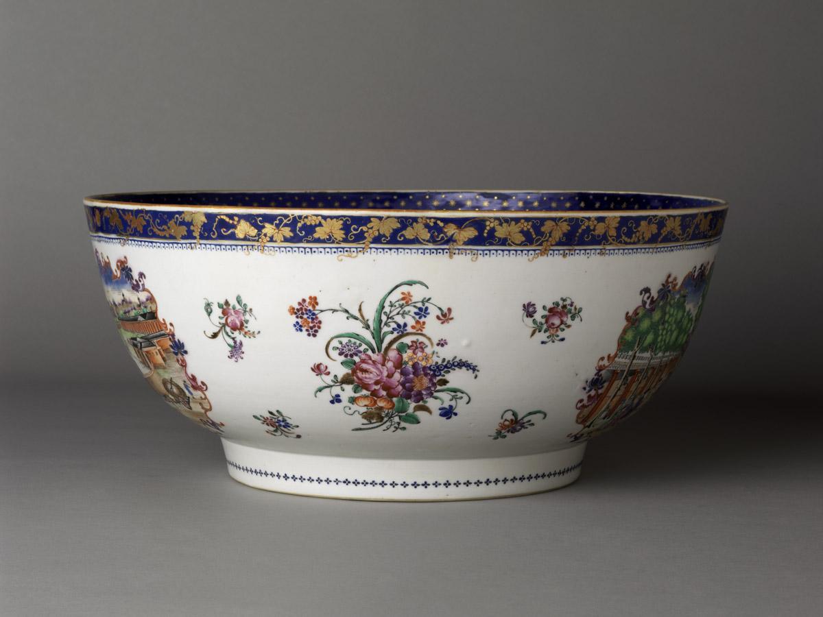 2000.0061.075 Bowl (view 3)