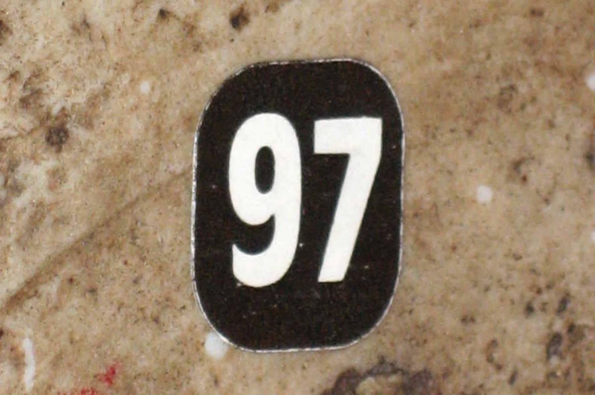 2000.0061.081 Jar tag2