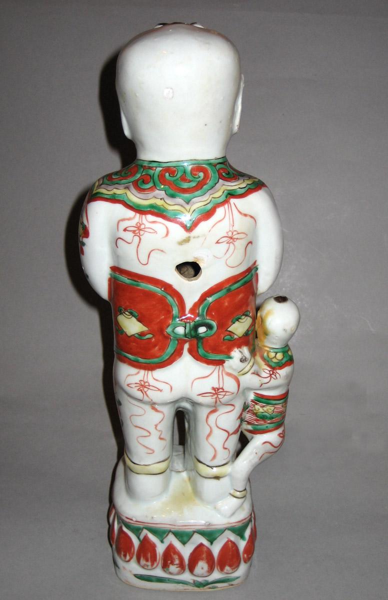 2000.0061.087.002 Figure rear