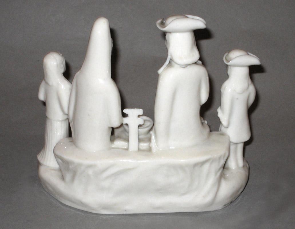 2000.0061.088 Figure group rear view