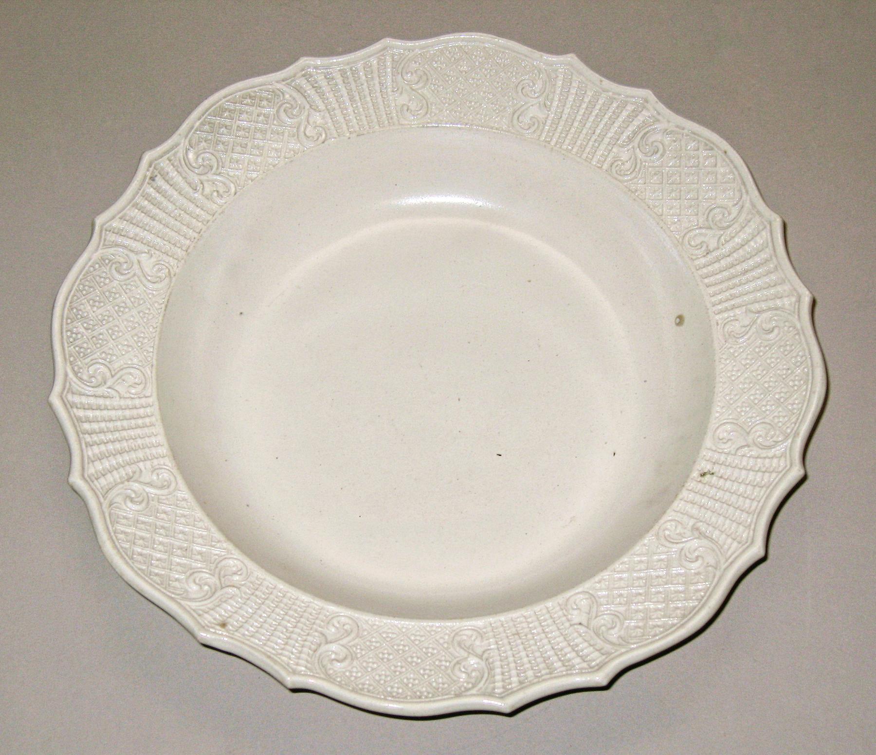 1958.0831 Soup plate