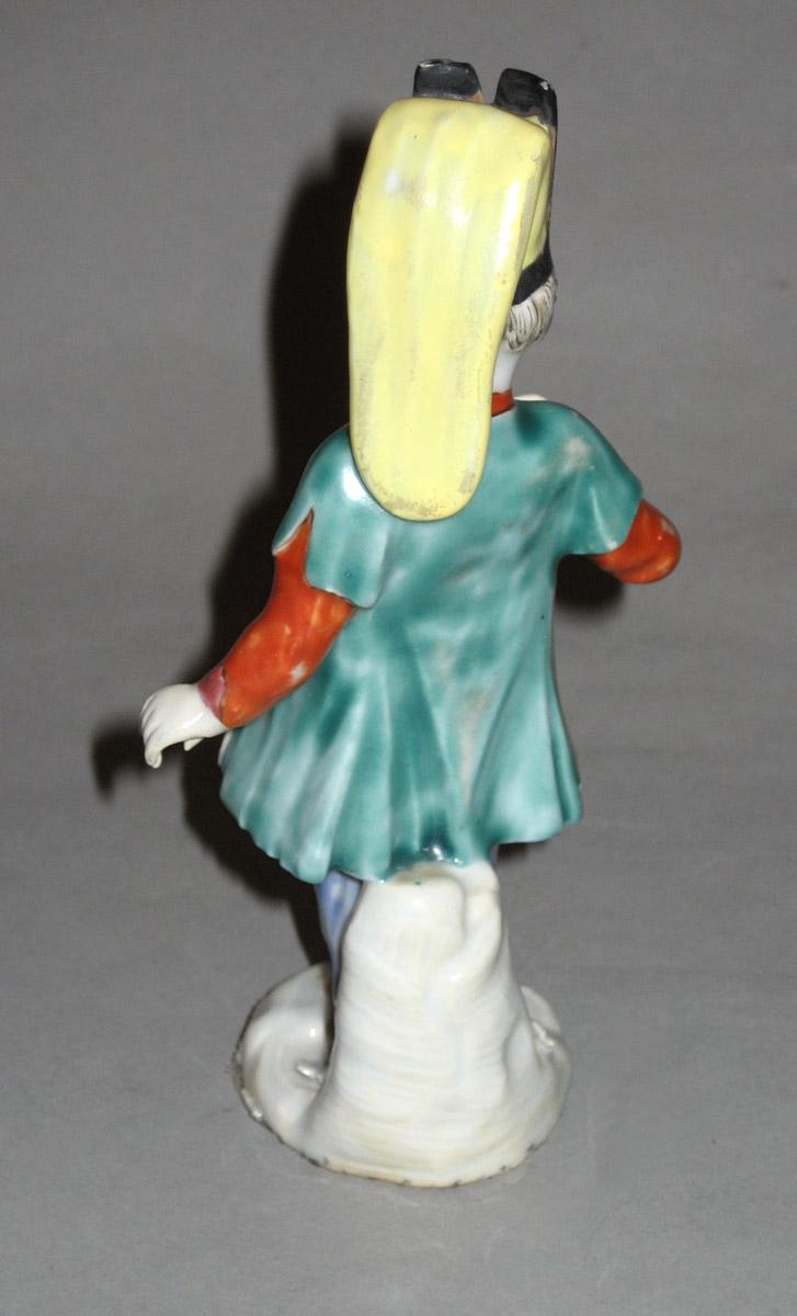 2000.0061.093.003 Figure rear