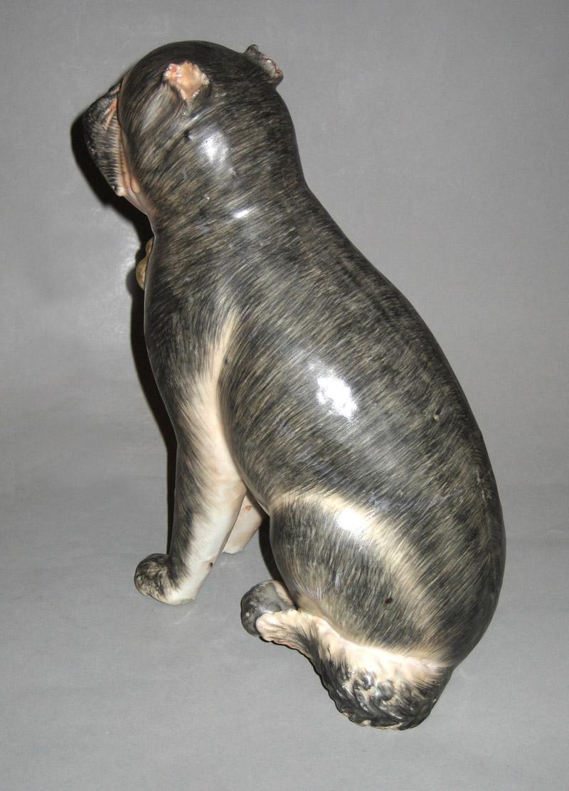 2000.0061.102.002 Figure side view