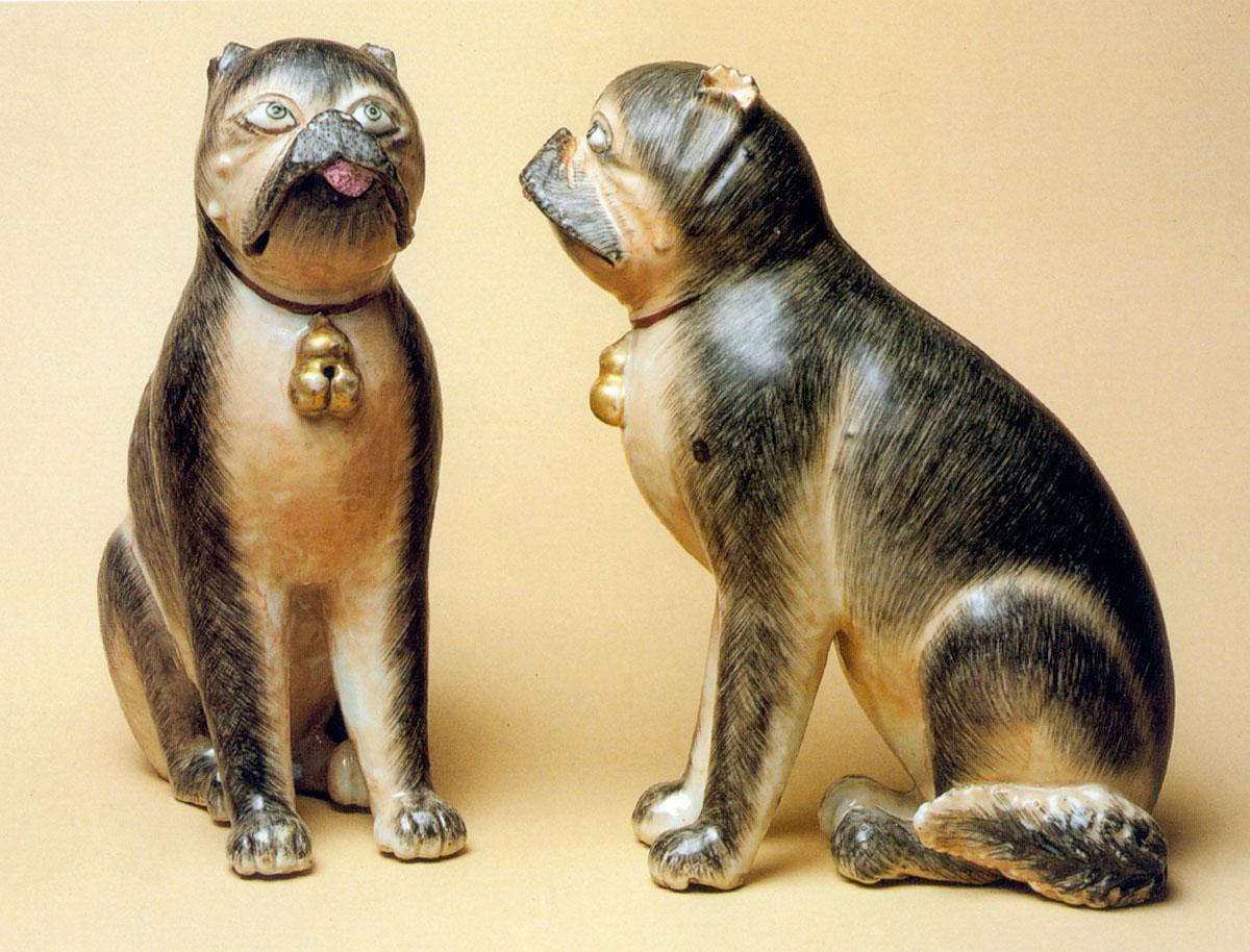 2000.0061.001, .002 Porcelain dogs