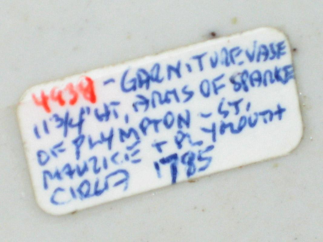 2000.0061.105 Flower container tag
