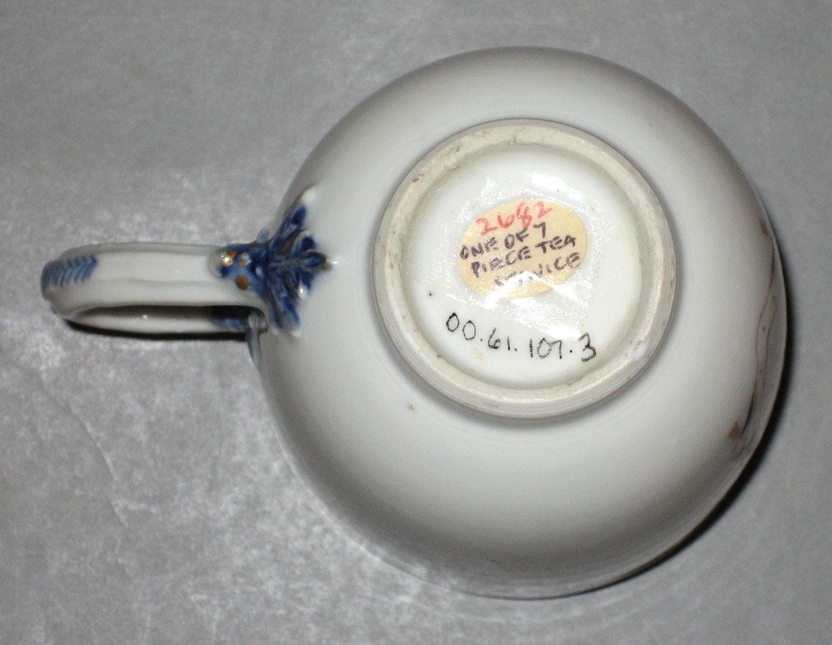 2000.0061.107.003 Porcelain coffee cup underside