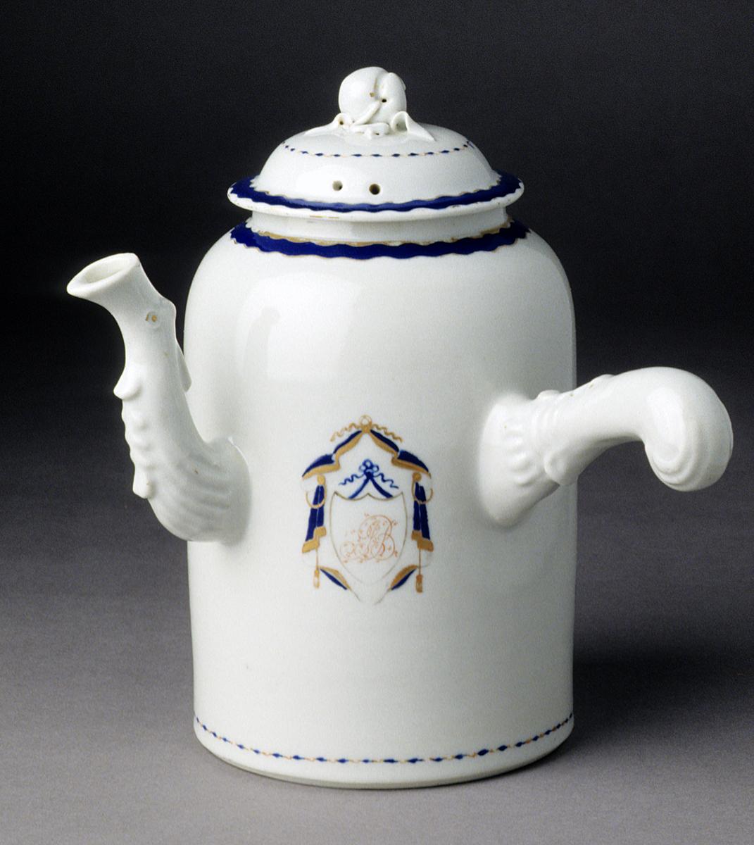 2000.0061.108 A,B Porcelain coffee pot