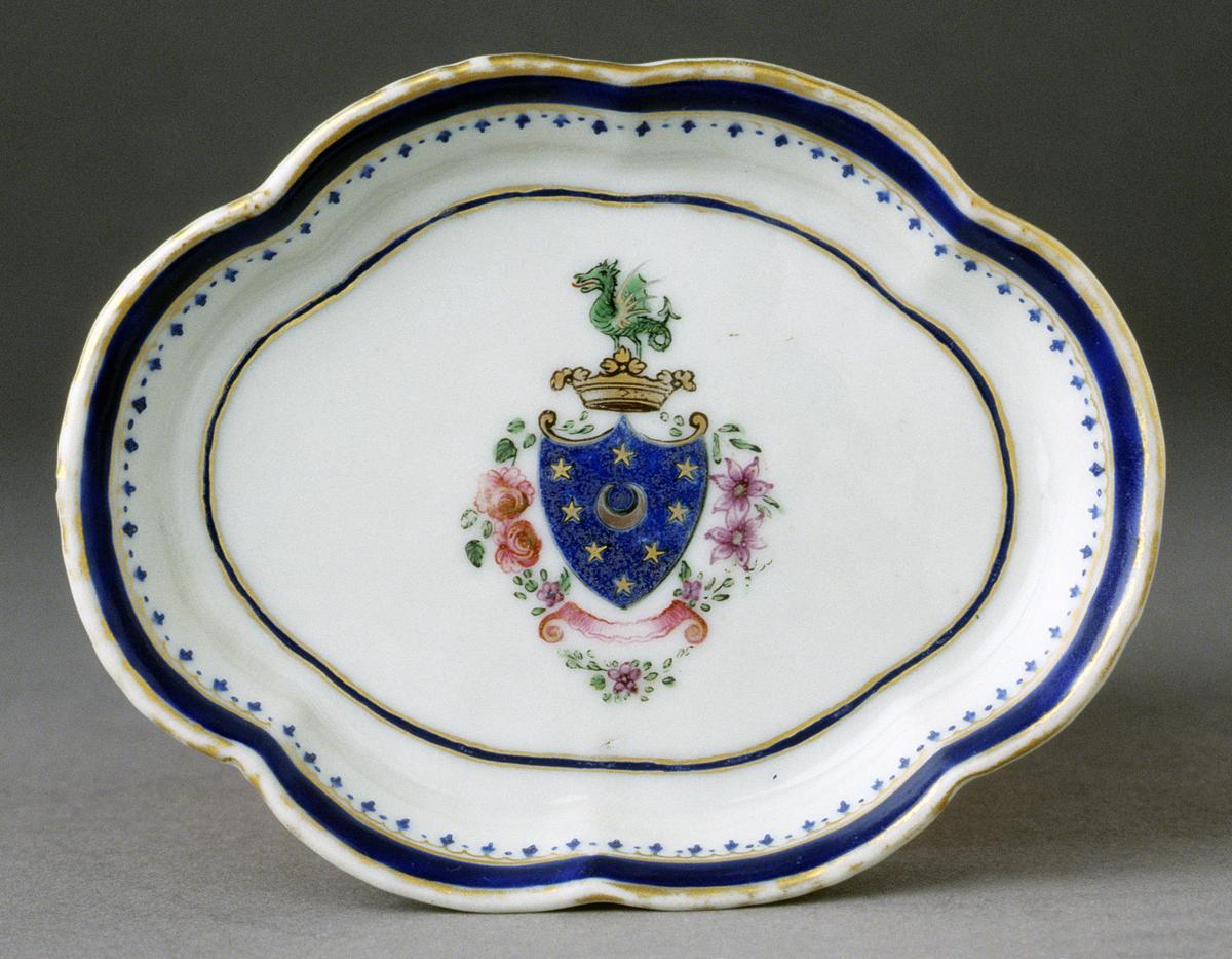 2000.0061.122 Dish