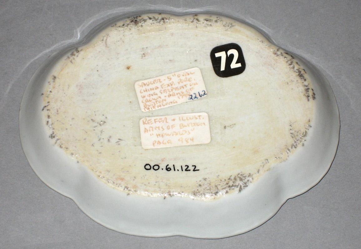 2000.0061.122 Dish underside