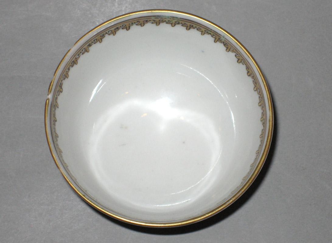 2000.0061.125.004 Teabowl upper
