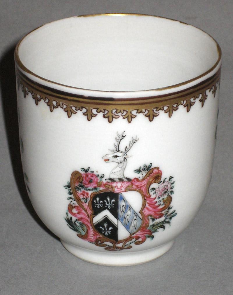 2000.0061.125.005 Coffee cup front