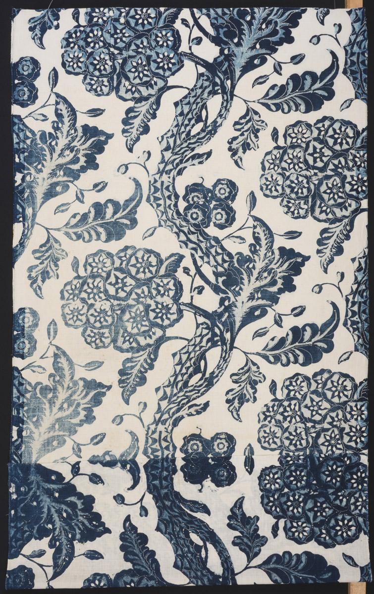 2000.0063.001Textile, printed, design repeat