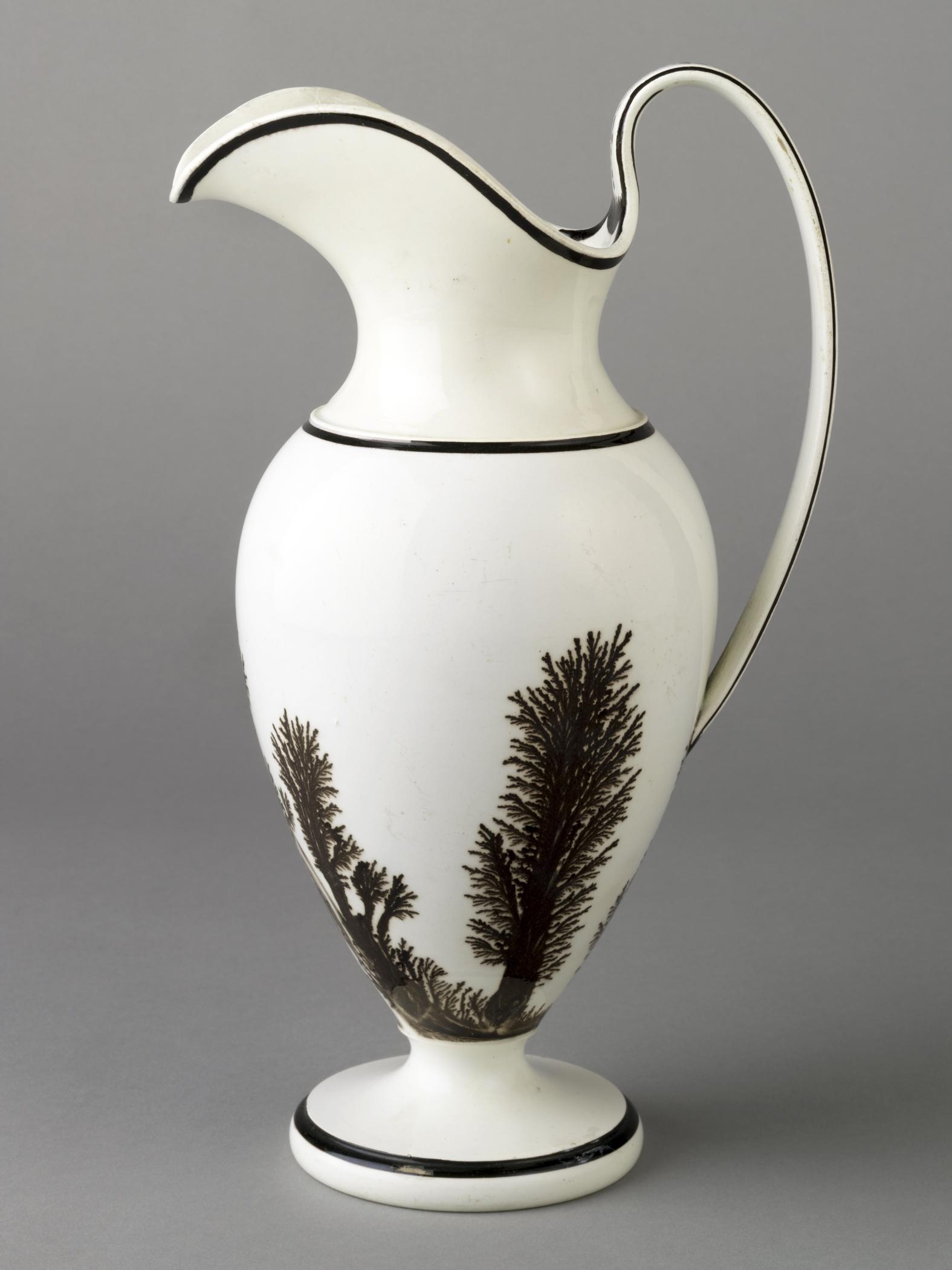 2000.0069.002 A Jug, view 1