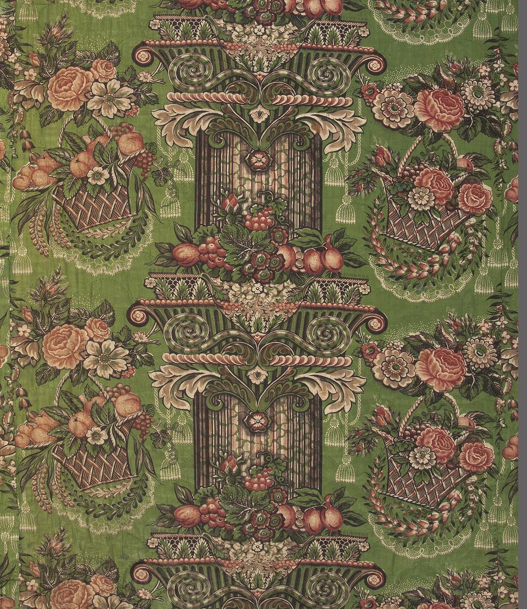 2000.0070.001 Quilt, detail, Book image C257