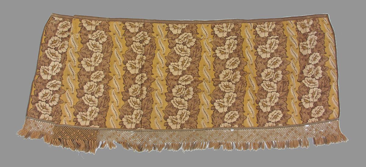 2009.0070.016 textile, printed obverse