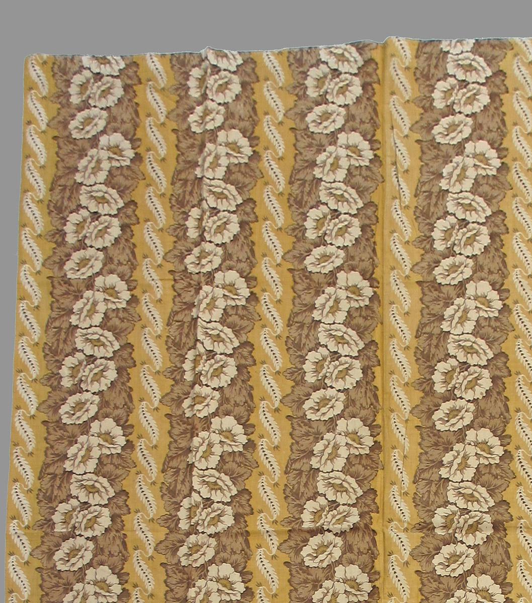 2000.0070.022 textile, printed partial obverse