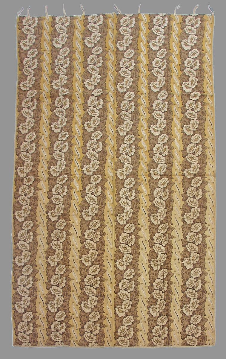 2000.0070.023 textile, printed obverse