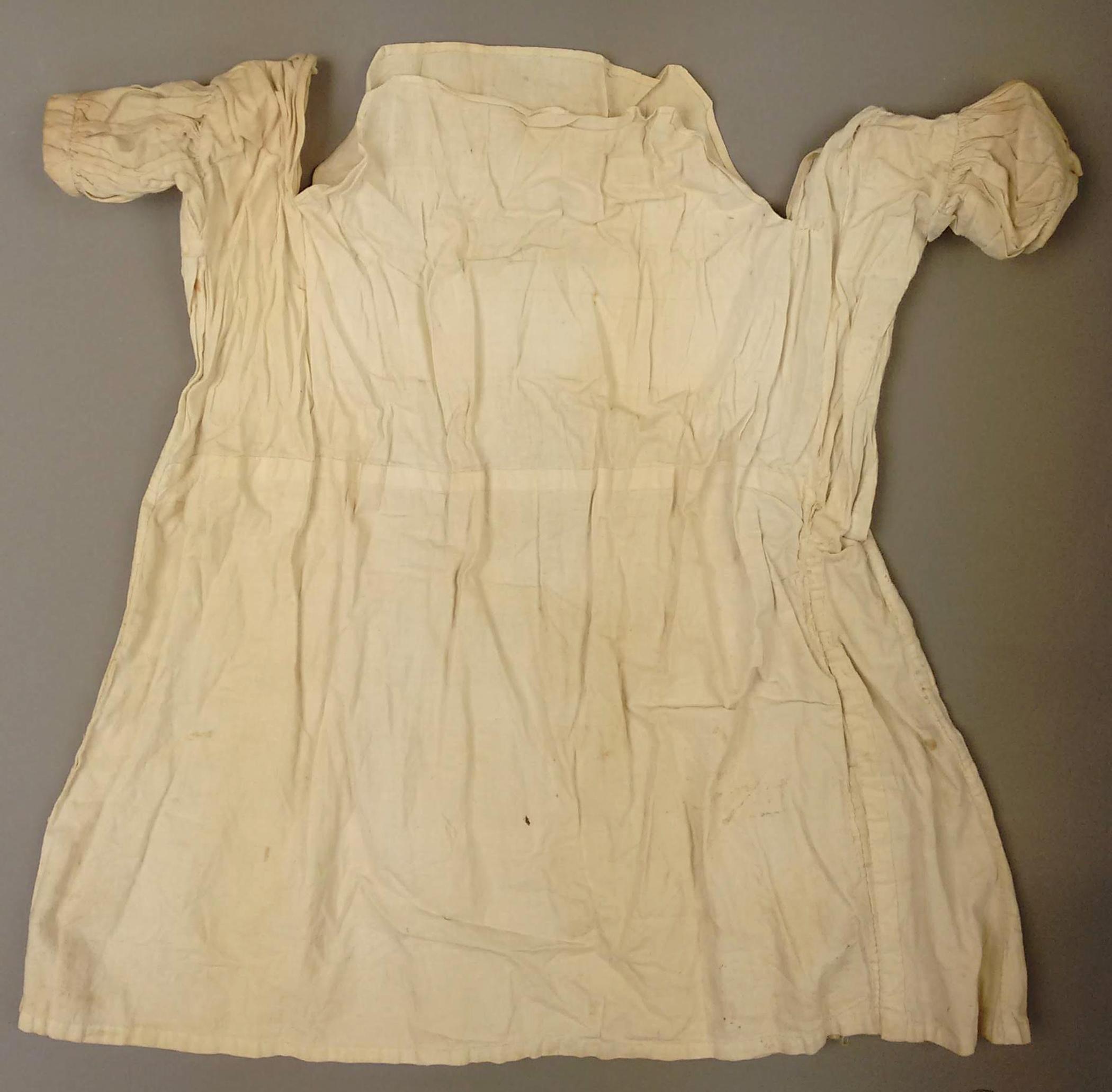2000.0074.001 I Doll chemise, view 1