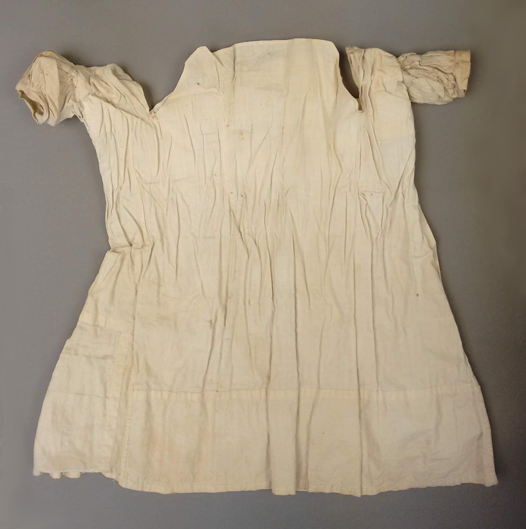 2000.0074.001 I Doll chemise, view 2