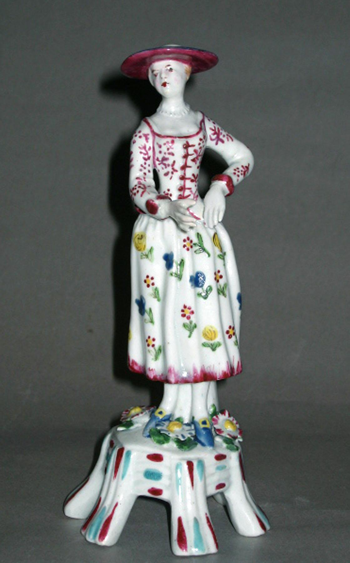 2000.0075.002 Porcelain figure
