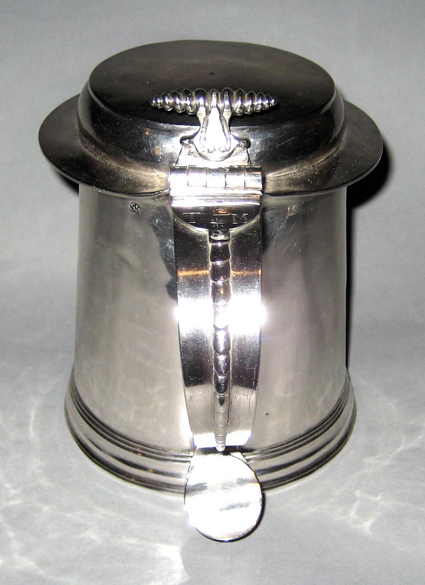 2001.0002.002 Silver Tankard back