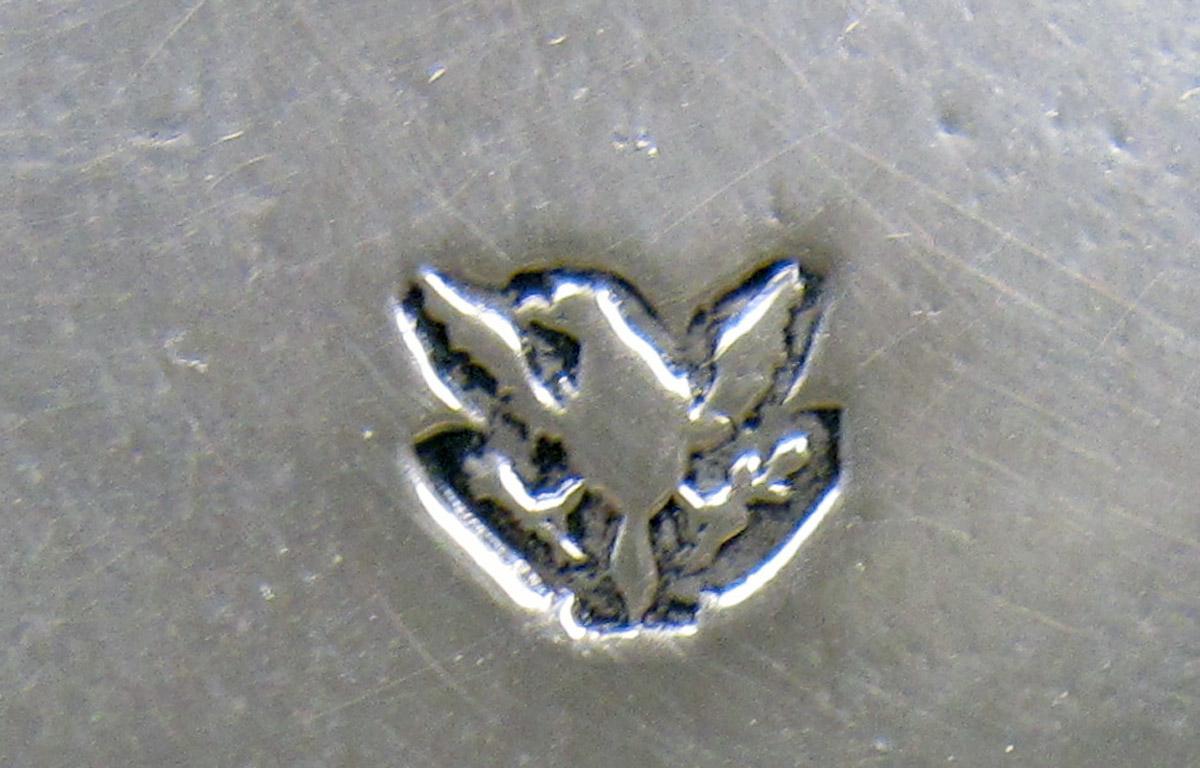 2001.0002.004 Silver Teapot Stand mark 1