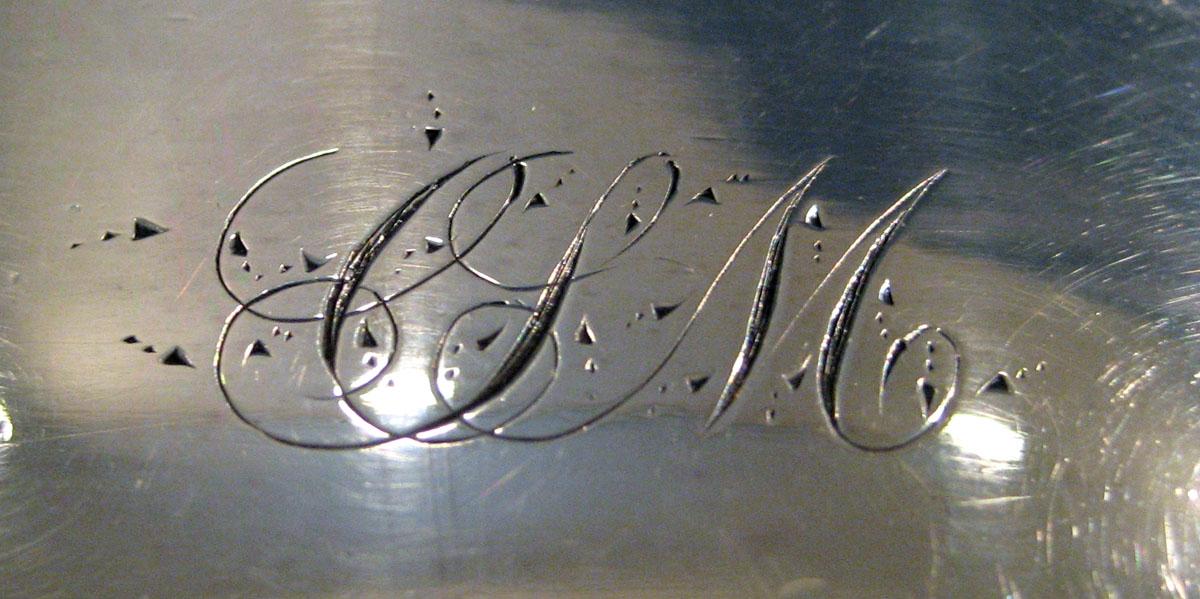 2001.0002.006.001 Silver Sauceboat engraving