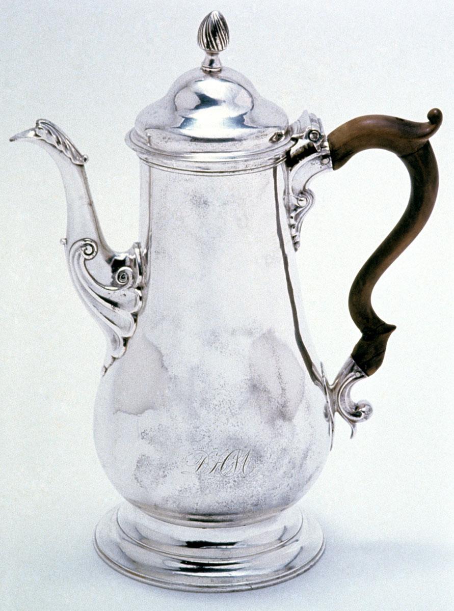 2001.0002.013 Coffee Pot, view 2