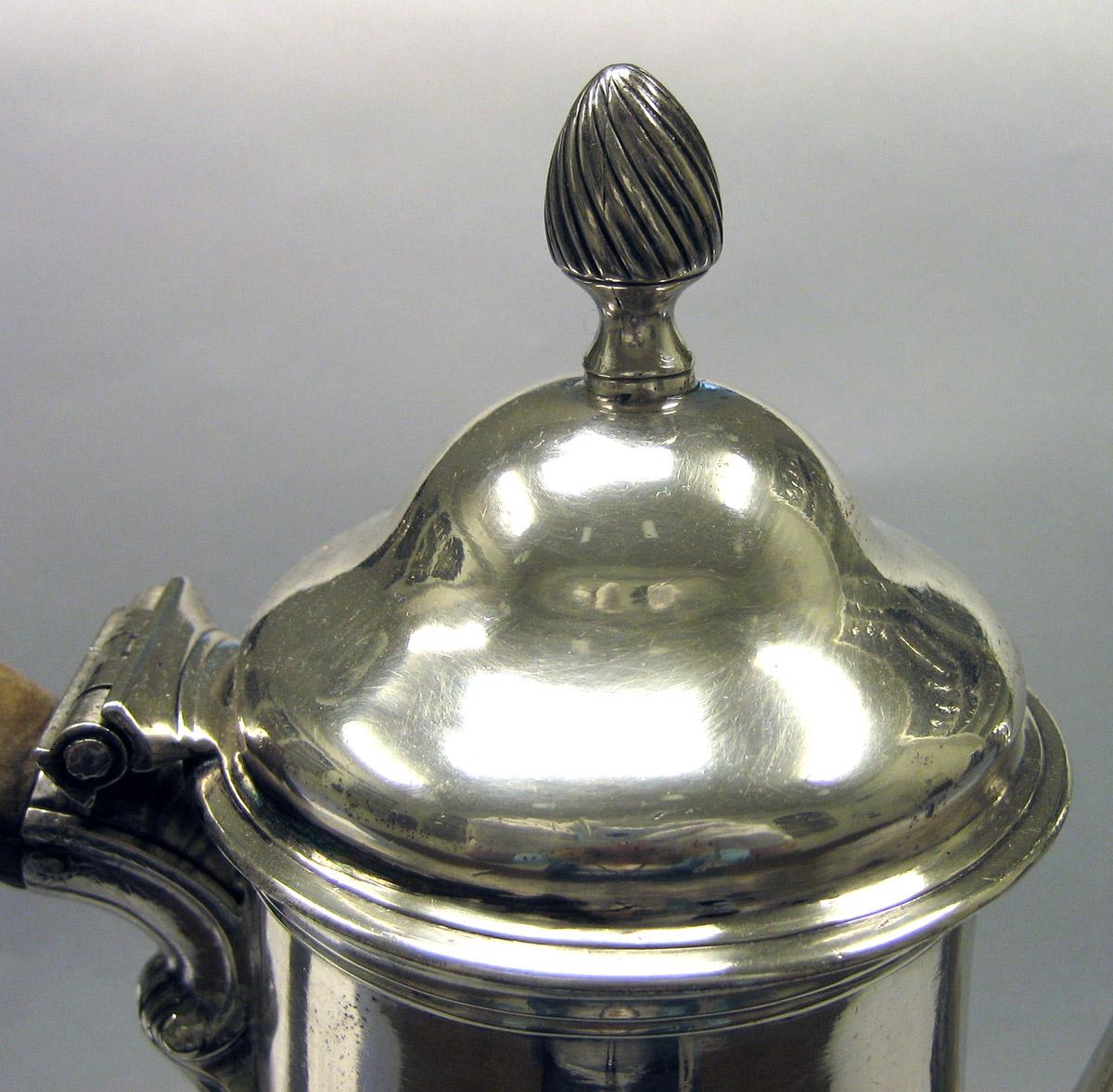 2001.0002.013 Silver Coffee pot finial