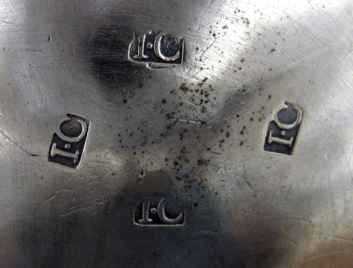 2001.0002.013 Silver Coffee pot mark