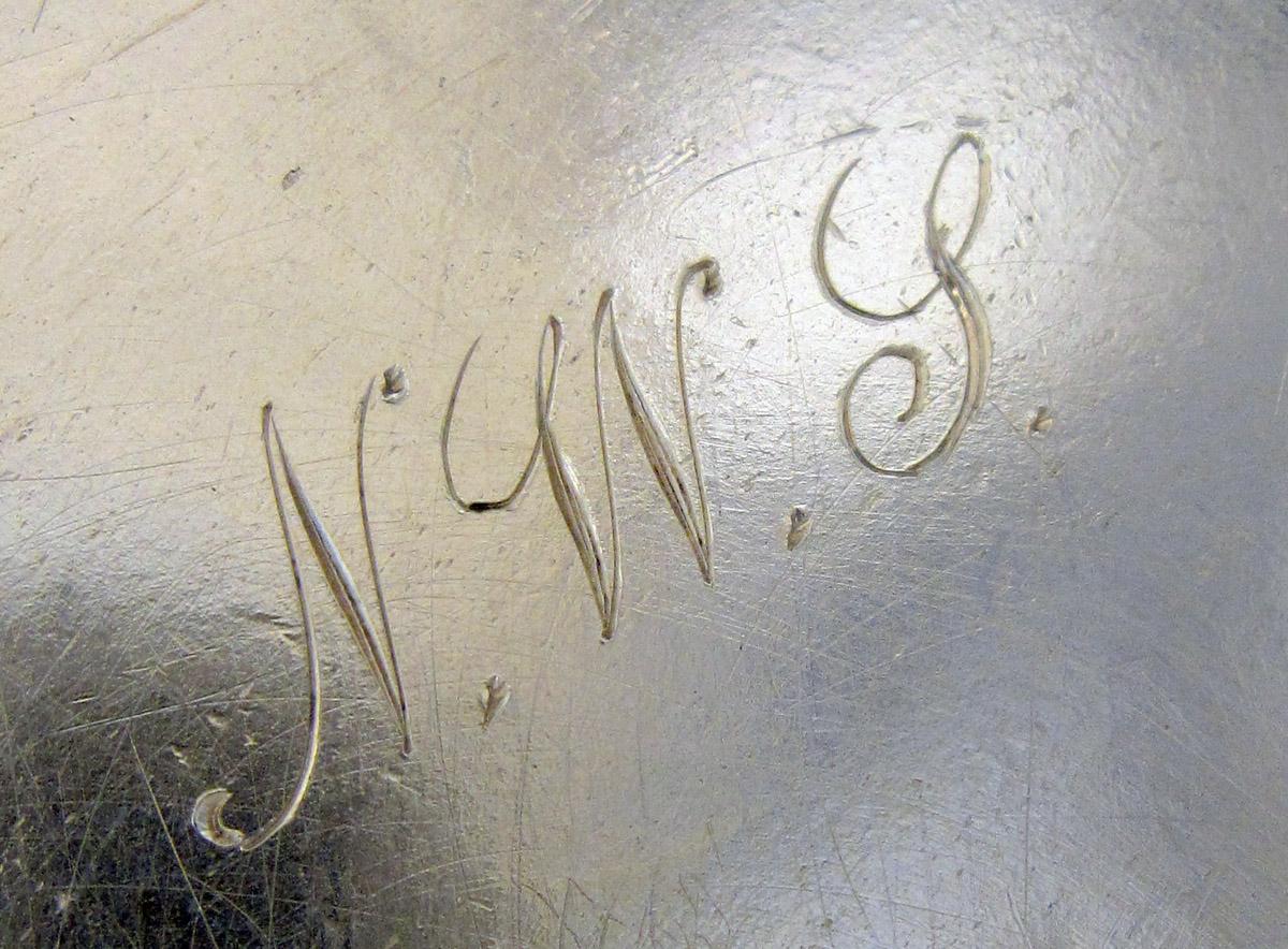 2001.0002.022.001 Silver Tankard engraving 2
