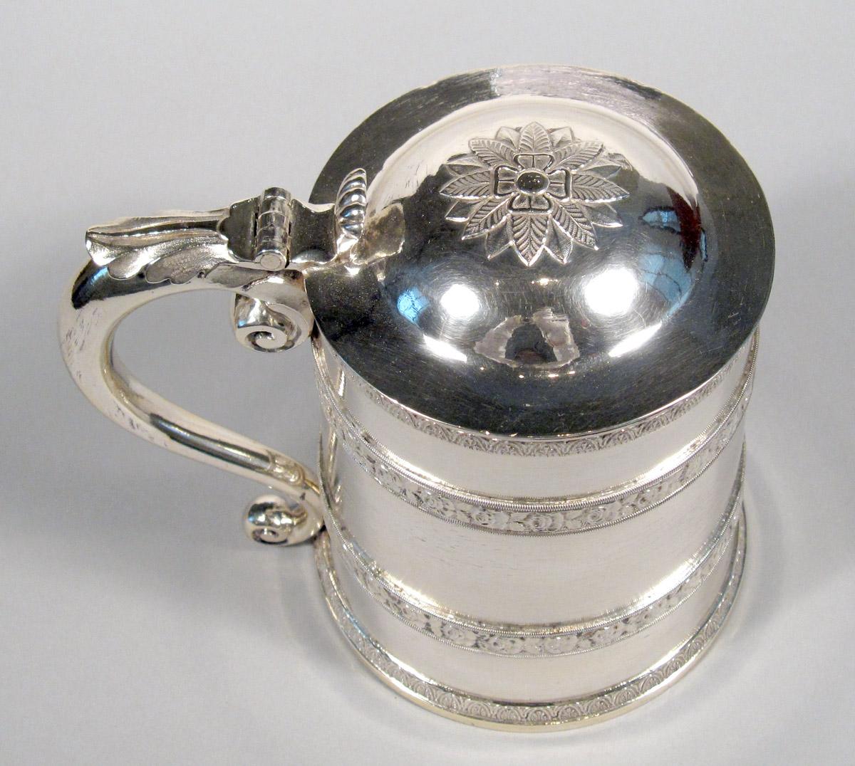 2001.0002.022.002 Silver Tankard top view